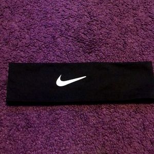 nike headband